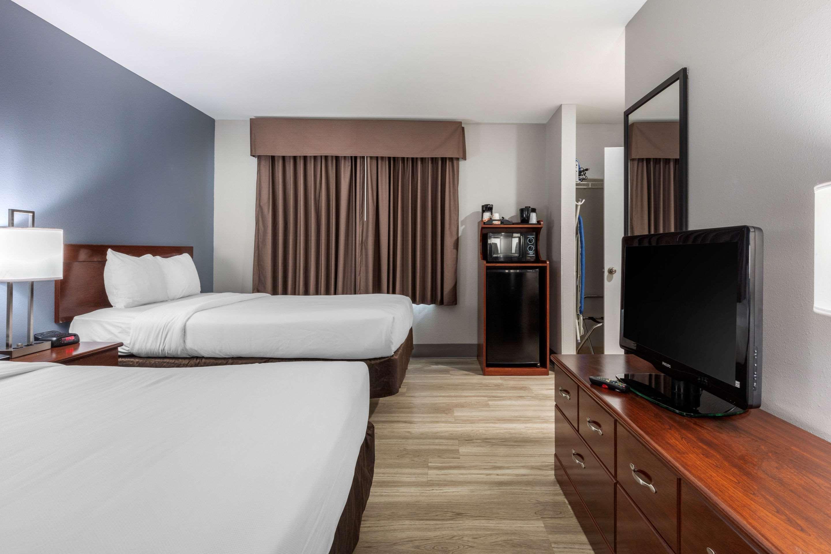 Quality Inn & Suites Demopolis Zewnętrze zdjęcie