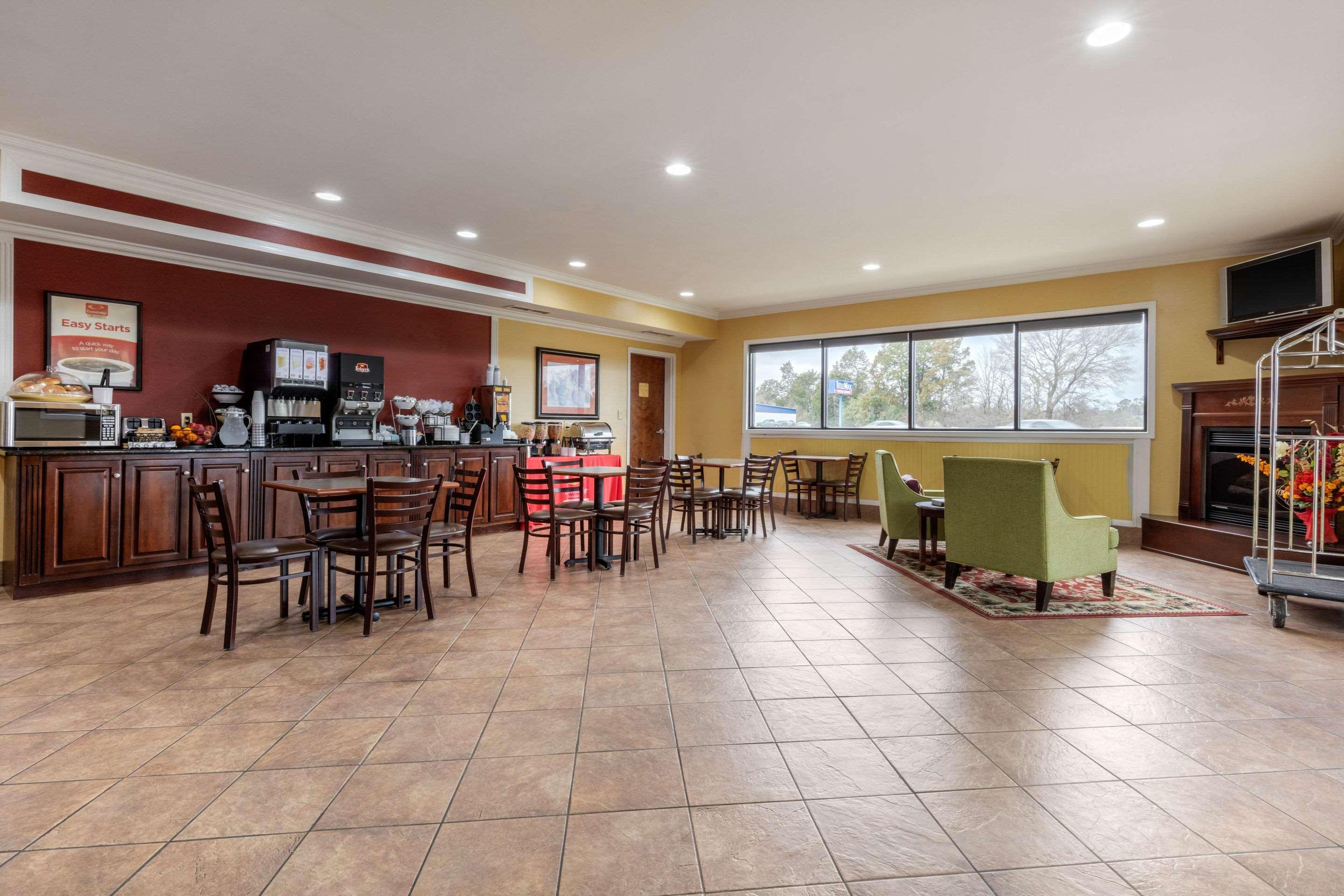 Quality Inn & Suites Demopolis Zewnętrze zdjęcie