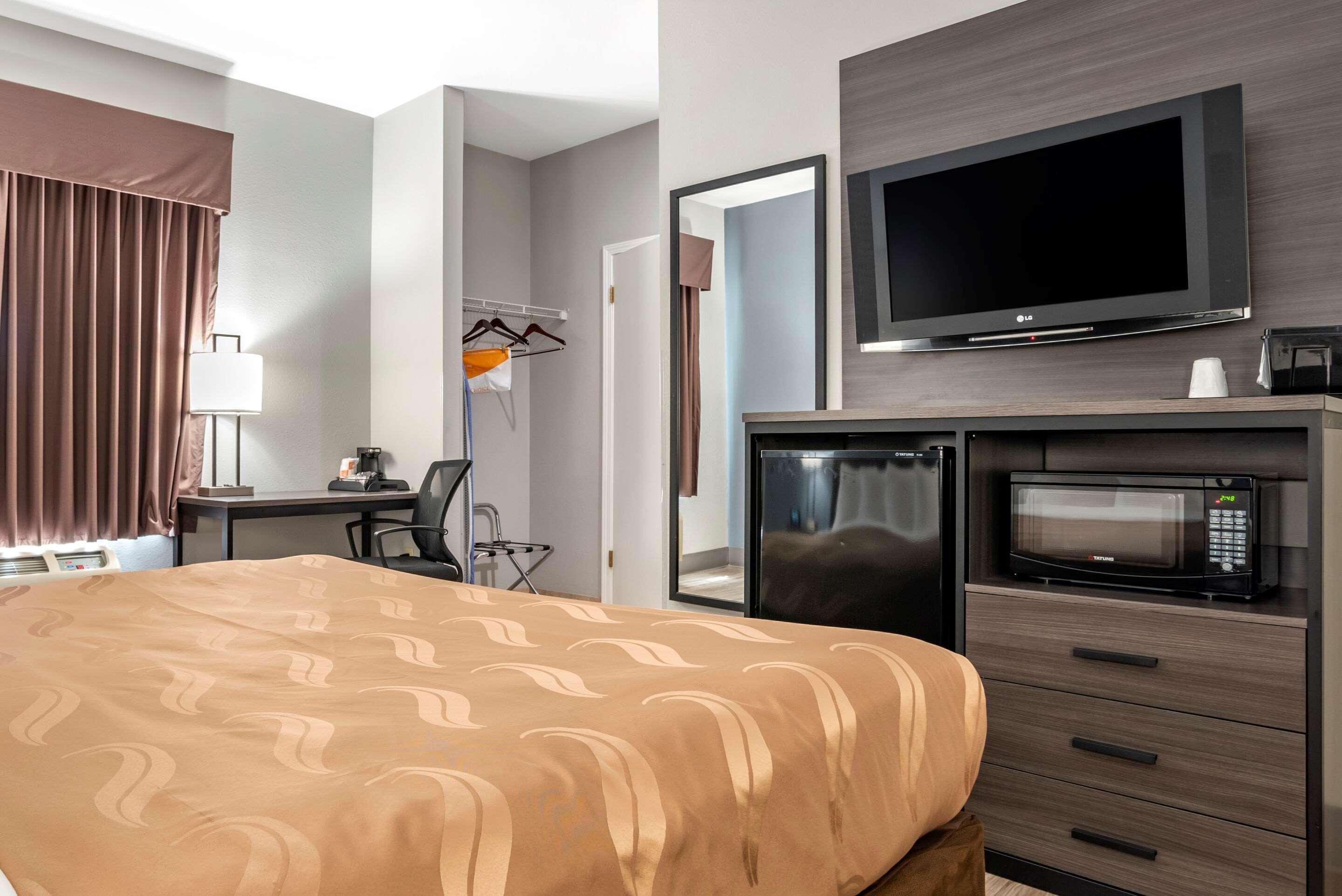 Quality Inn & Suites Demopolis Zewnętrze zdjęcie
